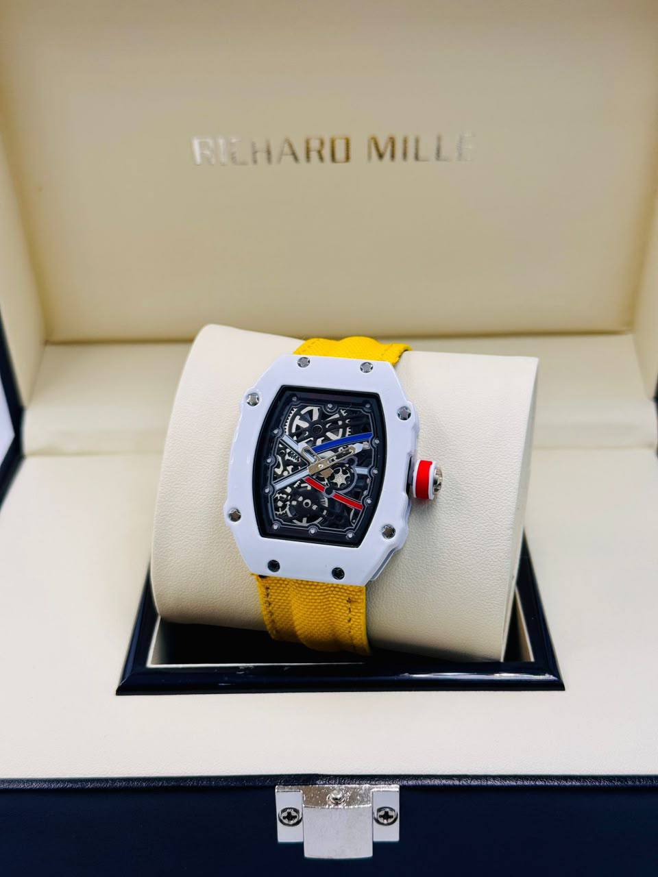 Richard Mille men 
85 dhs🇦🇪🇦🇪

Zain08
♥️♥️♥️