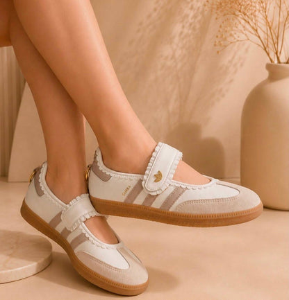adidas Samba Jane Ruffle Pack White Pink Gum ，
Size 36-41 ，
190 dhs🇦🇪🇦🇪

Zain18
♥️♥️♥️