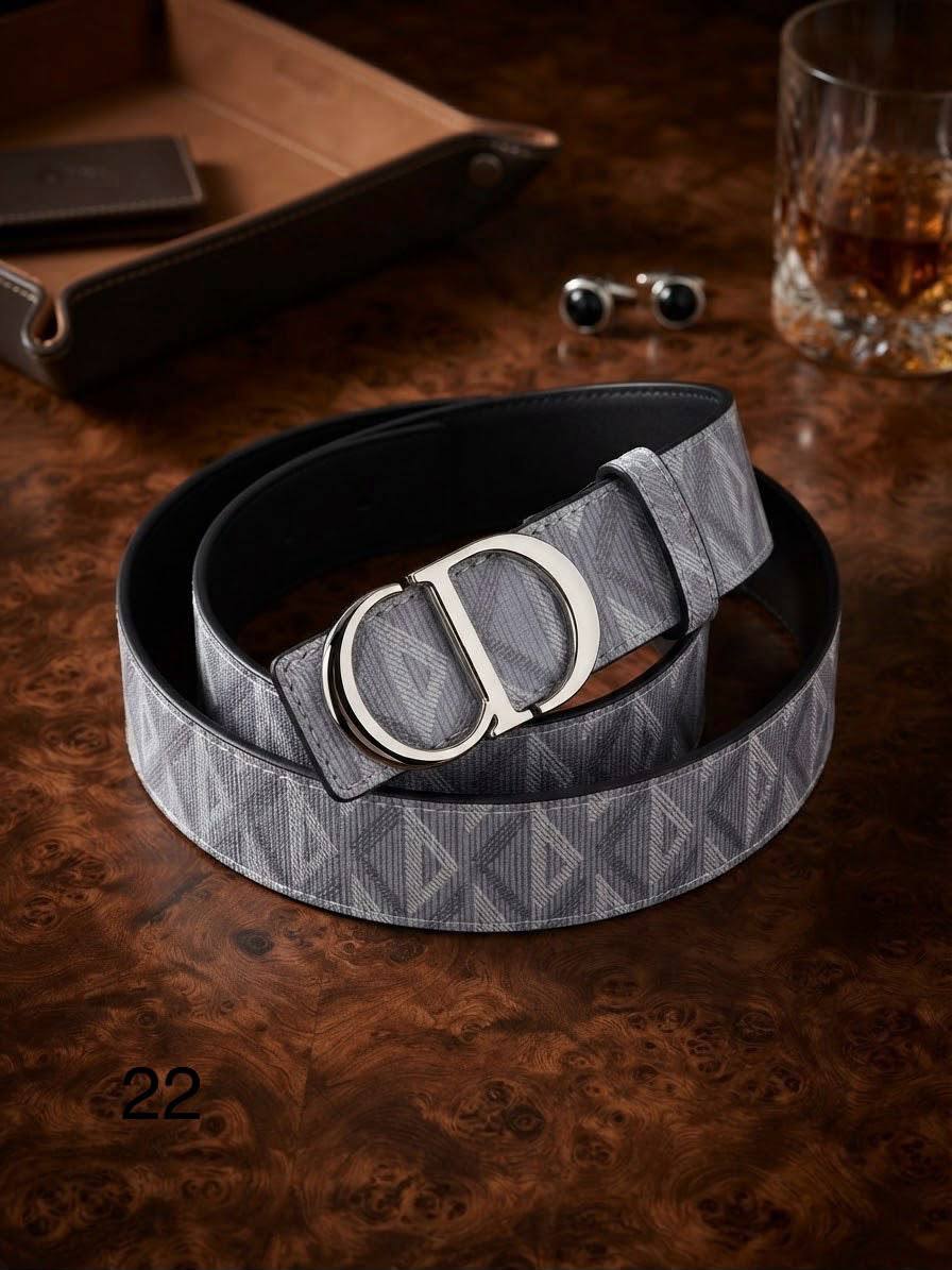Mixed belts

70 dhs🇦🇪🇦🇪

Zain182
♥️♥️♥️