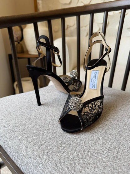 Jimmy Choo
𝑨𝑨𝑨 𝑸𝑼𝑨𝑳𝑰𝑻𝒀👌👌
𝑺𝑰𝒁𝑬 {35 𝒕𝒐 42}
550 dhs✅

Zain81
♥️♥️♥️