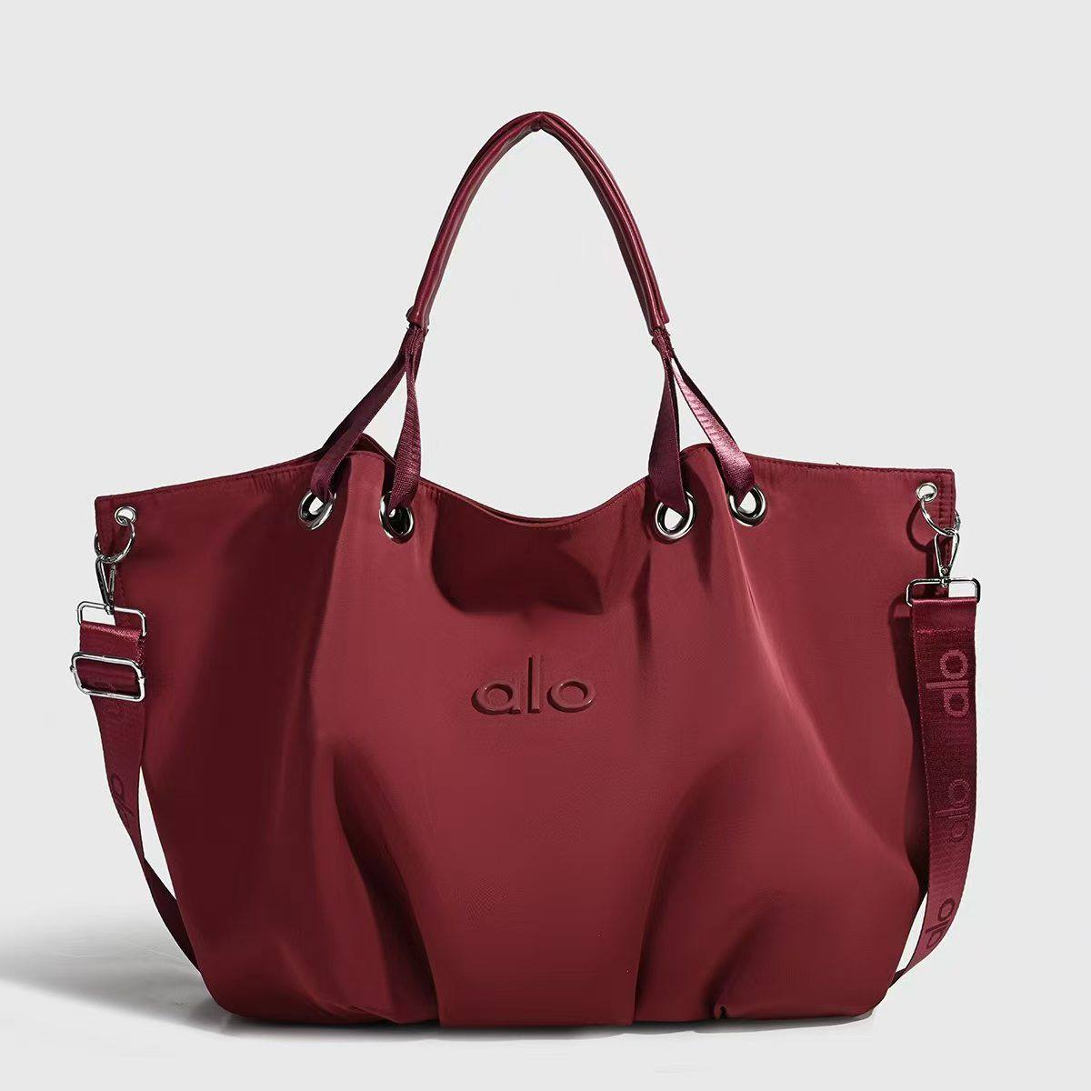ALO Bags
85 dhs🇦🇪🇦🇪
High quality

Zain26
♥️♥️♥️