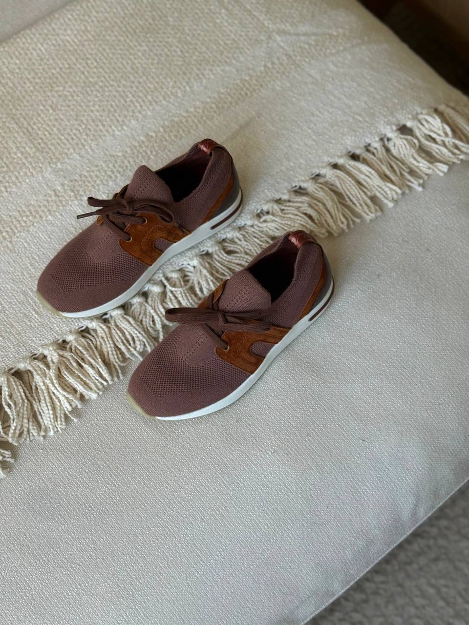 Loro Piana
Super Master
Size 36 to 41
450 dhs💛

Zain288
♥️♥️♥️
