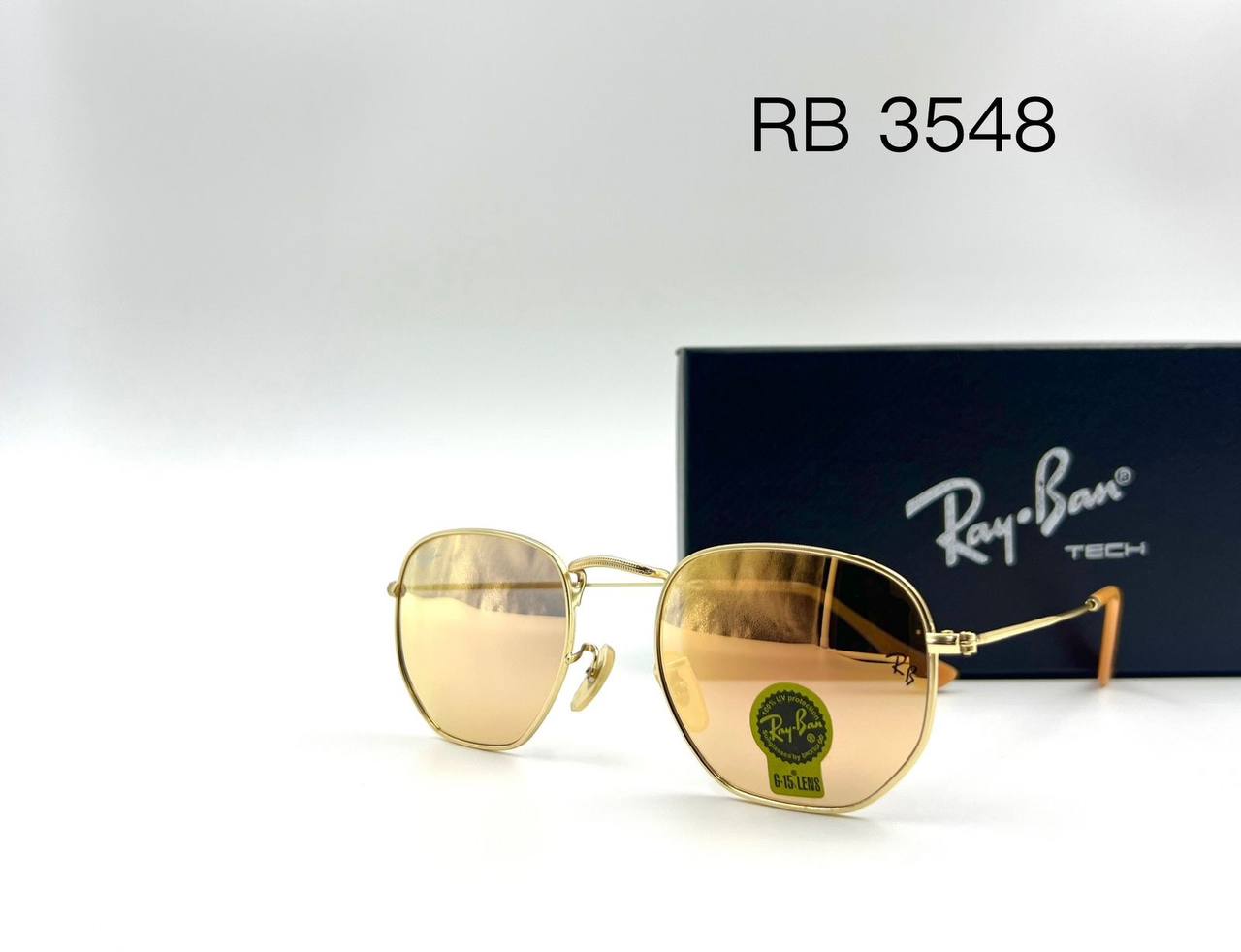 Ray Ban 💥*
Sunglasses 🕶️ 
good quality 💯
With master box 🗃️ 
50 dhs✅

Zan273
♥️♥️♥️