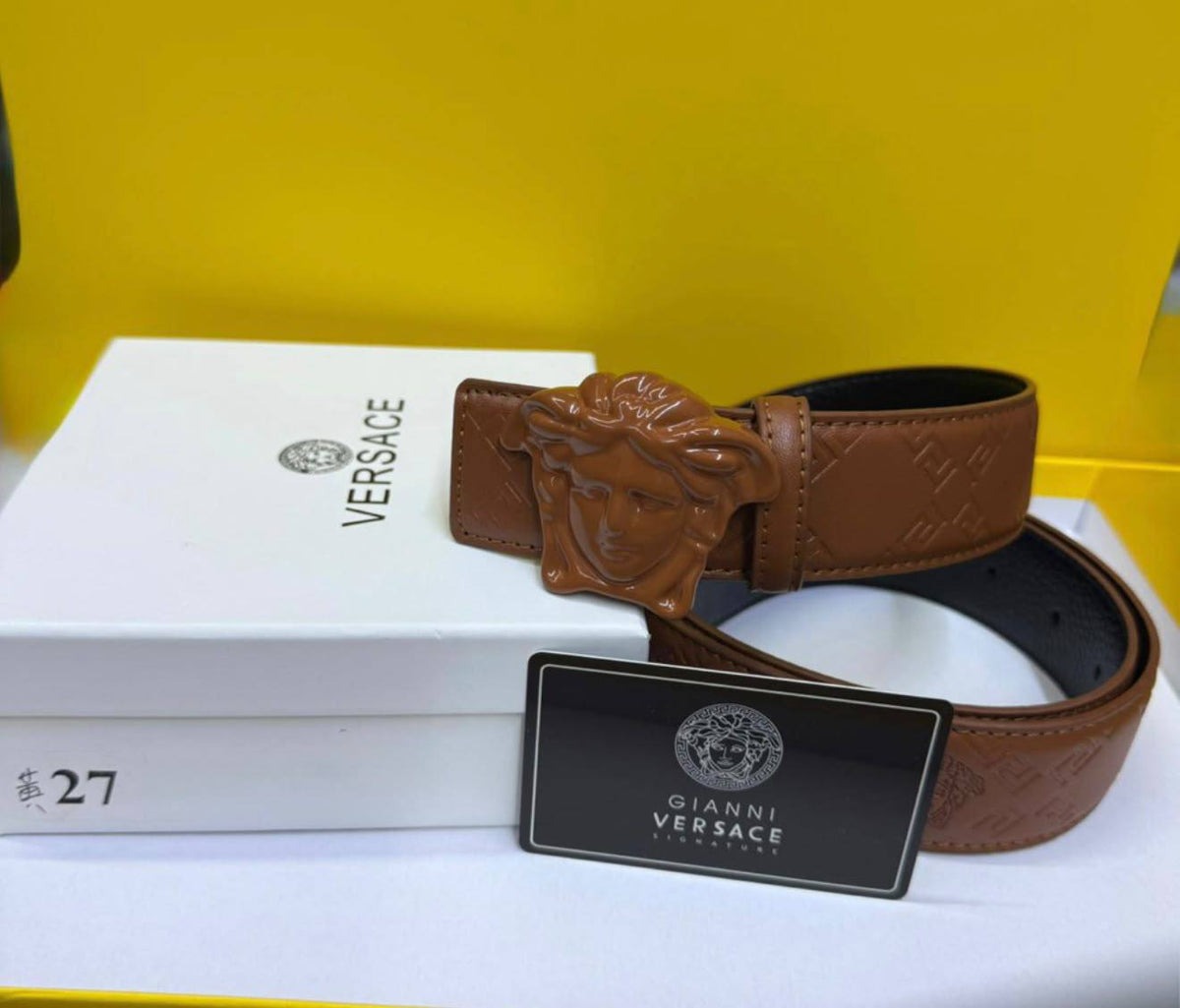 Men belt 
40 dhs🇦🇪🇦🇪

With box

Zain93
♥️♥️♥️