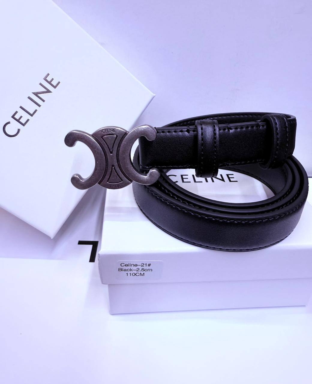 Celine

With box 
🎁🎁🎁

45 dhs🪙🌨️

Zain93
♥️♥️♥️