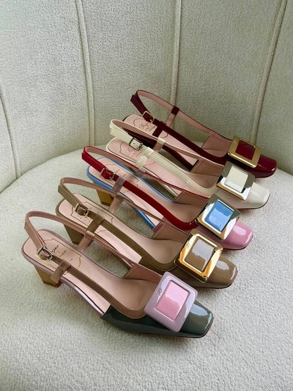 Roger Vivier 
Super *AAA* *+* Quality 💯 
With original packing🎁🎁
SIZE:36and42
Available now
450 dhs🇦🇪🇦🇪

Zain309
♥️♥️♥️