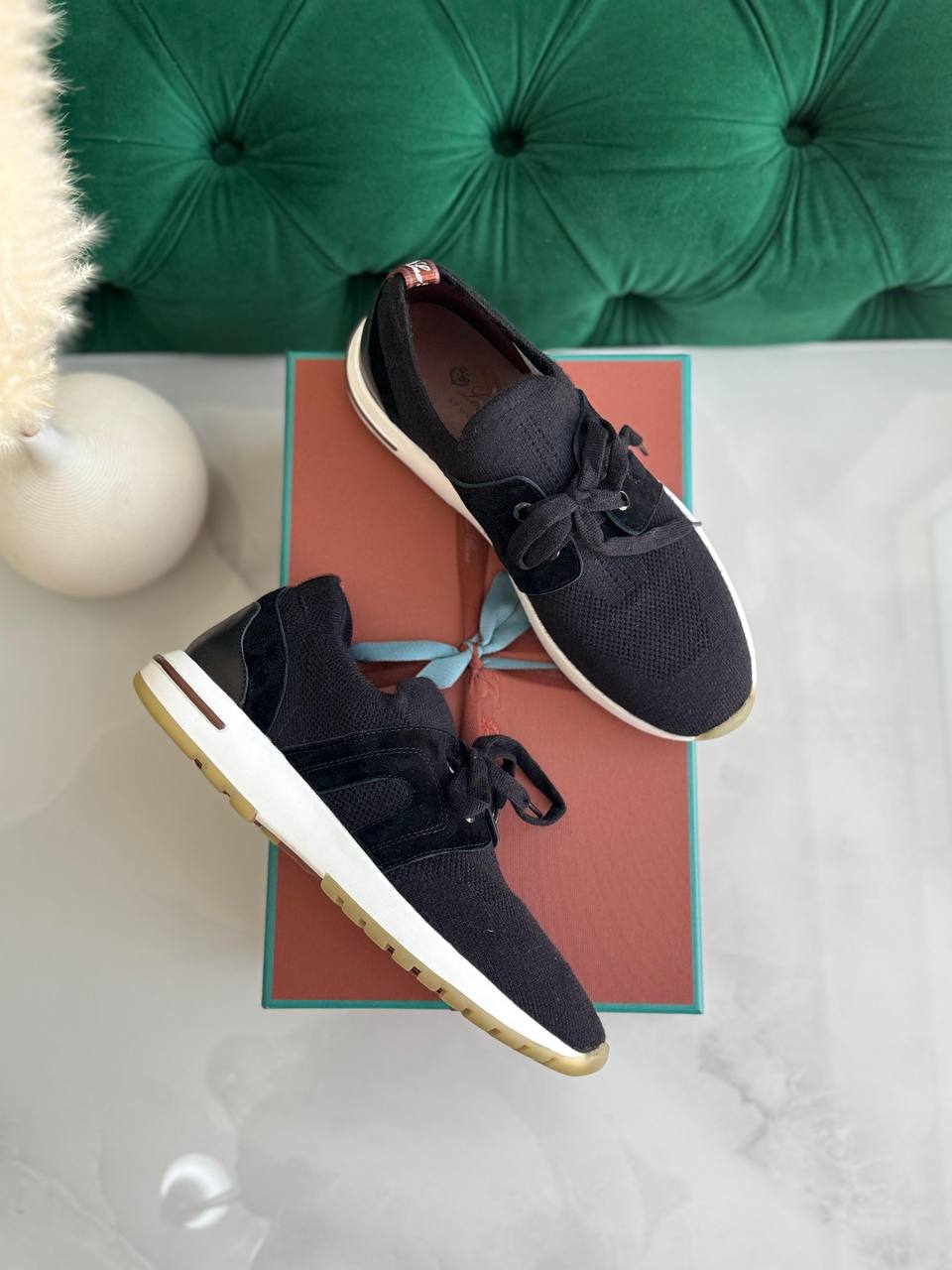 Loro piana
*Vip quality*
*Size:36To42*
490 dhs🇦🇪

Zain113
♥️♥️♥️