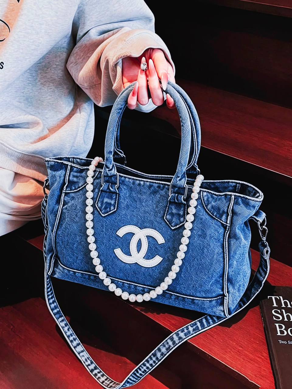 CHANEL 
COPY ONE 
150 dhs💓

Zain39