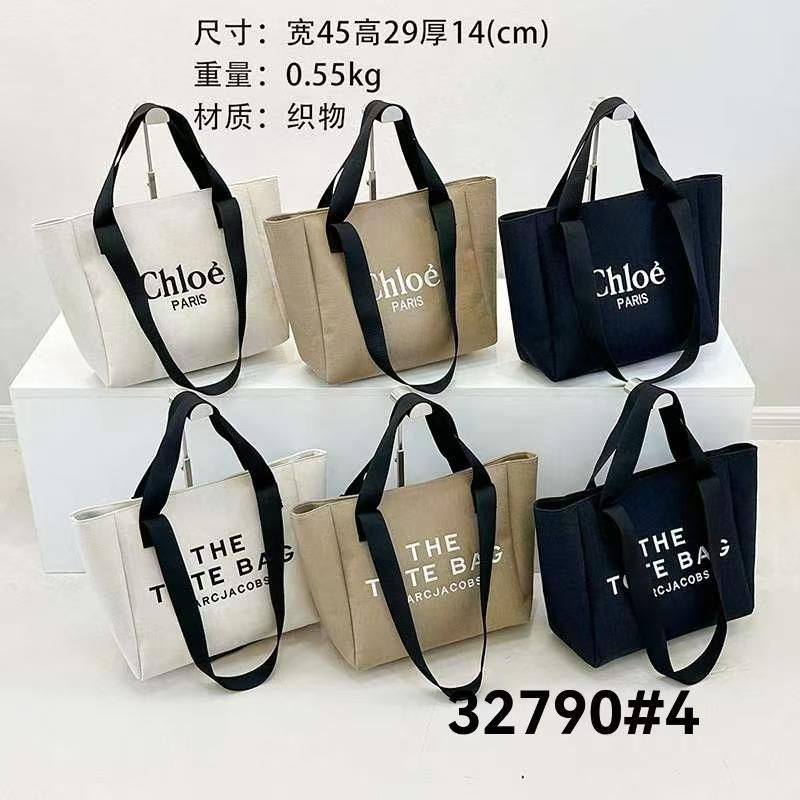 Chloe
Tote bag  

75 dhs🪙🖤

Zain253
♥️♥️♥️