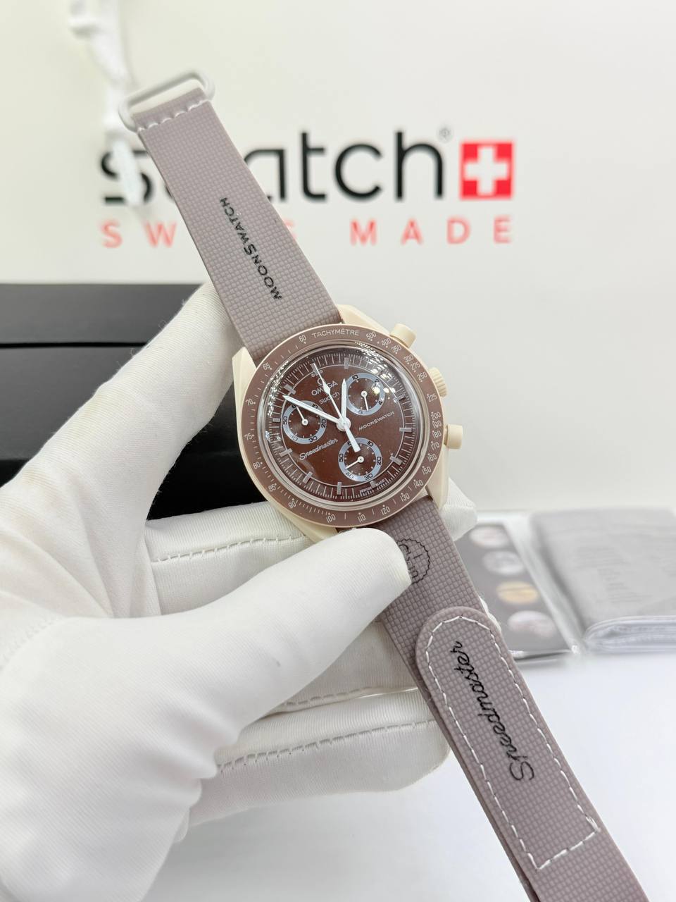 Omega
with  box 
🎁🎁🎁

105 dhs✅

Zain85
♥️♥️♥️