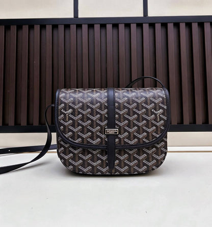 GOYARD SLING BAG 
UNISEX 
HIGH QUALITY 
WITH BOX
110 dhs🇦🇪🇦🇪

Zain295
♥️♥️♥️