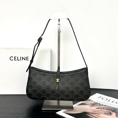Celine 
250 dhs🪙🌨️
#26cm 
Master

Zain228
♥️♥️♥️