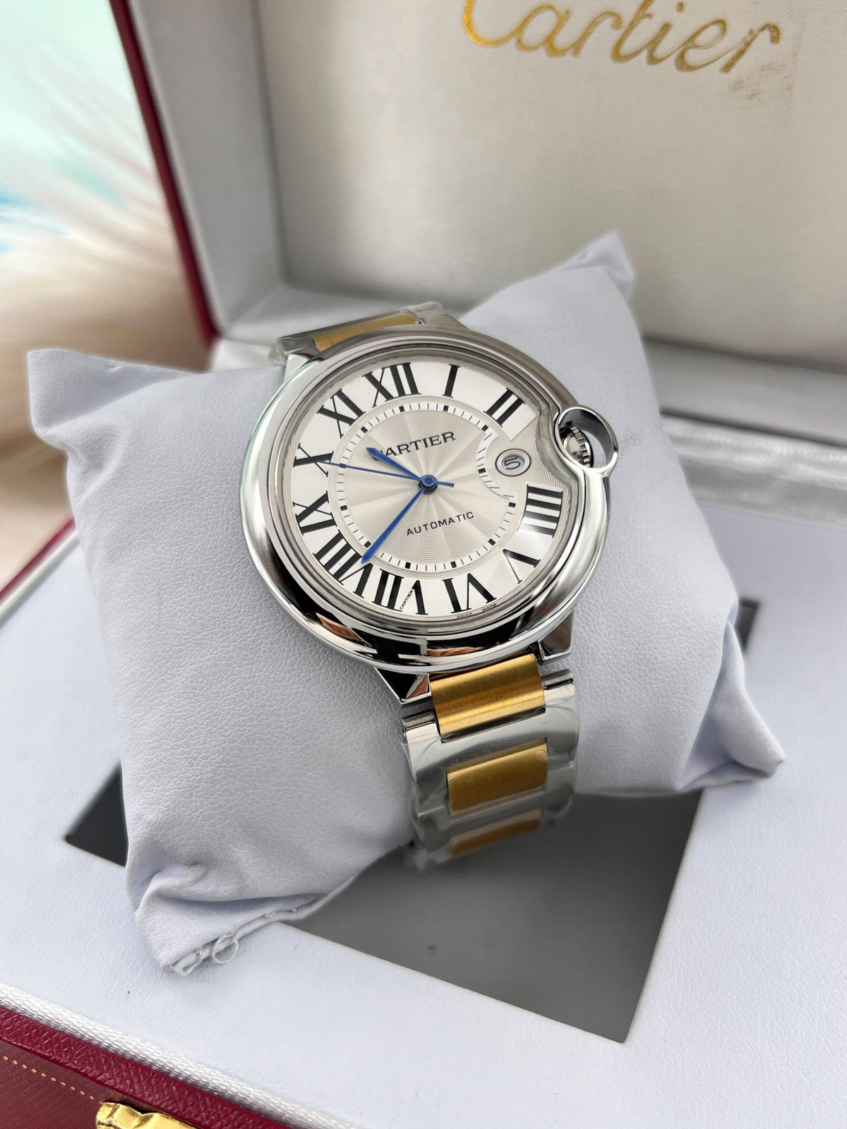 Cartier

260 dhs🇦🇪
Automatic 


285 dhs🇦🇪
with original box

Zain85
♥️♥️♥️