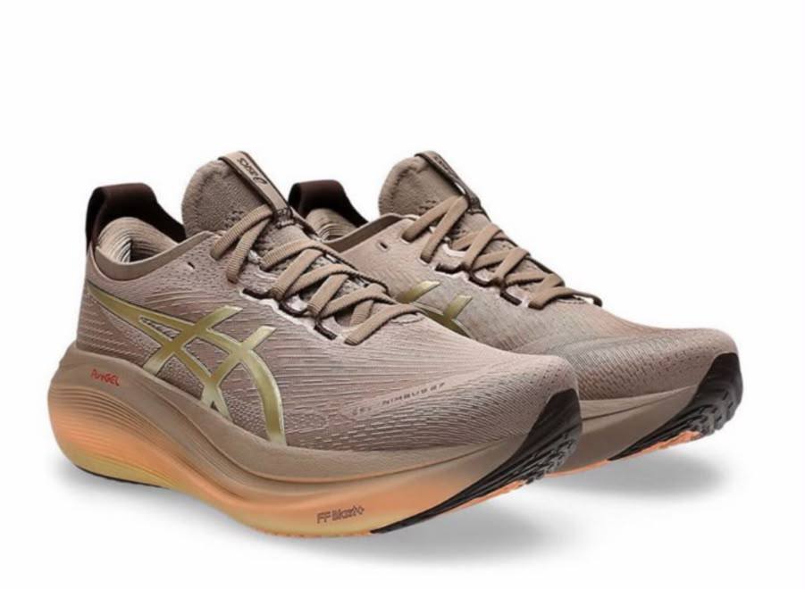New 🆕 
Asics

40 TO 45 
170 dhs🇦🇪🇦🇪

Zain183
♥️♥️♥️