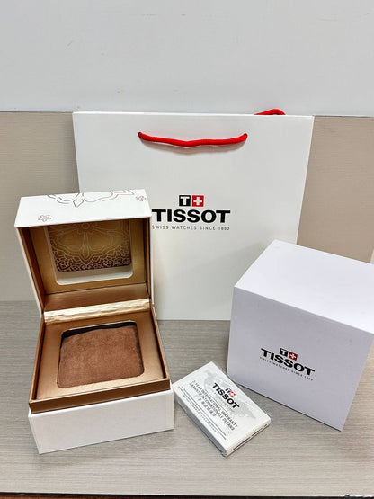 Master Watches Boxes
50 dhs🌺

Zain85
♥️♥️♥️