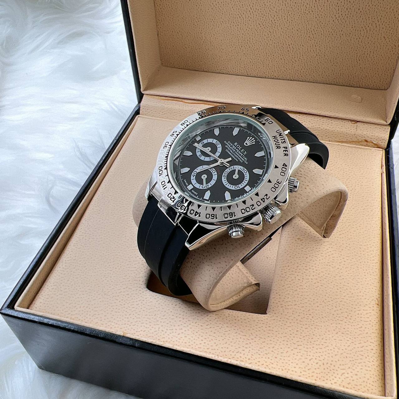 New Stock
60 dhs🇦🇪🇦🇪

Zain45
♥️♥️♥️