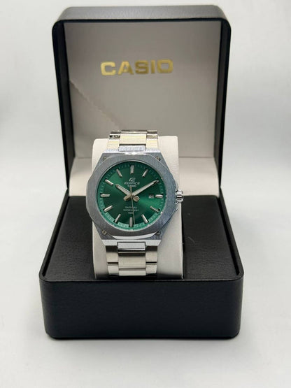 Casio EDIFICE Men
*New Arrival*🔥
60 dhs🪙🖤

Zain08
♥️♥️♥️