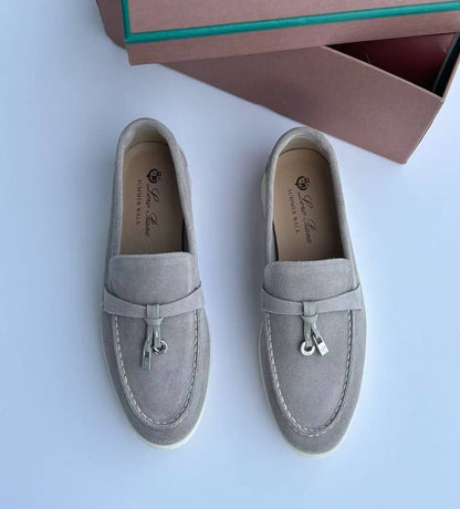 Lora Piana Shoes, 
New Arrived 
Size 36 To 41
130 dhs✅

Zain120
♥️♥️♥️