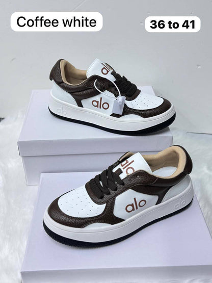 Alo 
 𝐒𝐇𝐎𝐄𝐒 👟 
( 𝐟𝐨𝐫 𝐰𝐨𝐦𝐚𝐧 𝐨𝐧𝐥𝐲 )
💯high quality
130 dhs🇦🇪🇦🇪

Zain21
♥️♥️♥️