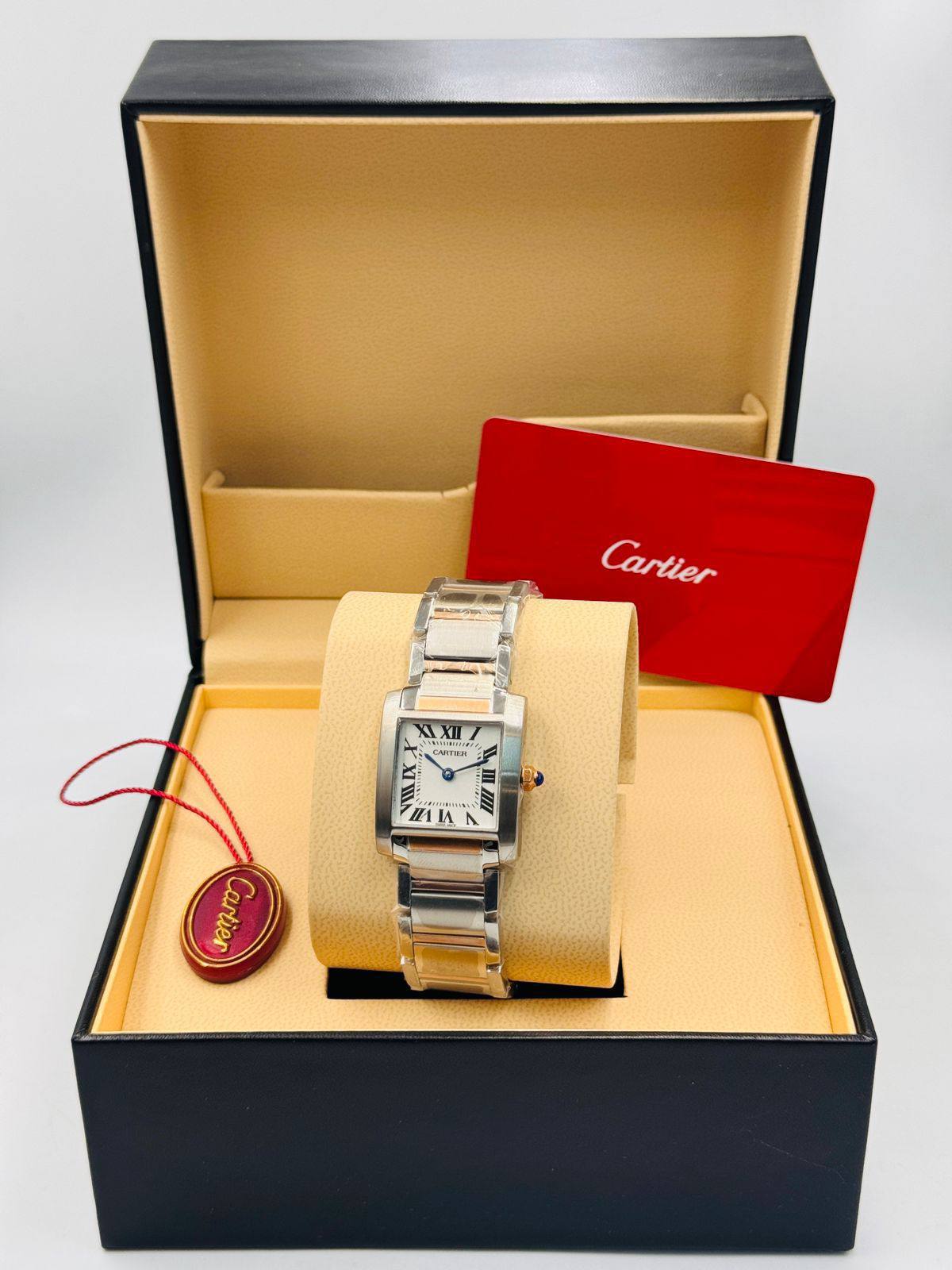 Cartier Ladies
*Master quality*🔥
260 dhs🗽

Zain08
♥️♥️♥️