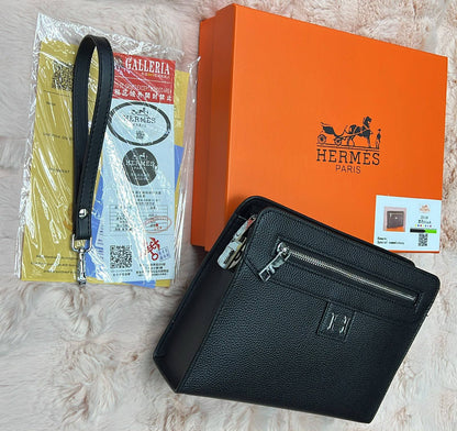Hermes
Fendi
Prada

120 dhs🇦🇪🇦🇪

Zain182
♥️♥️♥️