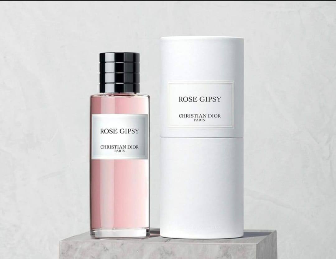 Dior
55 dhs🪙

Zain64
🌸🌸🌸