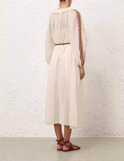 ❤️‍🔥ZIMMERMANN NEW❤️‍🔥
   💯 % LINEN+COTTON✨
      ✨VIP quality 😍
Sizes;  0-1-2-3
750 dhs💓

Zain287
♥️♥️♥️