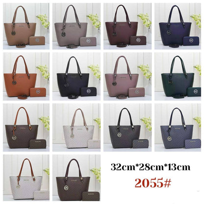 MK 
GOOD QUALITY 
110 dhs✅
SIZE : 32cm

Zain295
♥️♥️♥️
