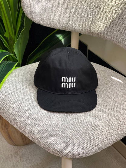 Miu Miu
💙*VVIP QUALITY*💙
190 dhs✅

Zain281
♥️♥️♥️
