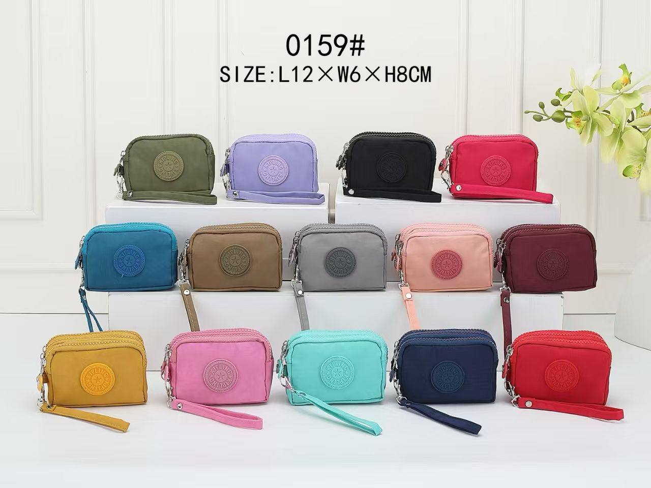 Kipling
15 dhs🇦🇪🇦🇪

Zain169
♥️♥️♥️