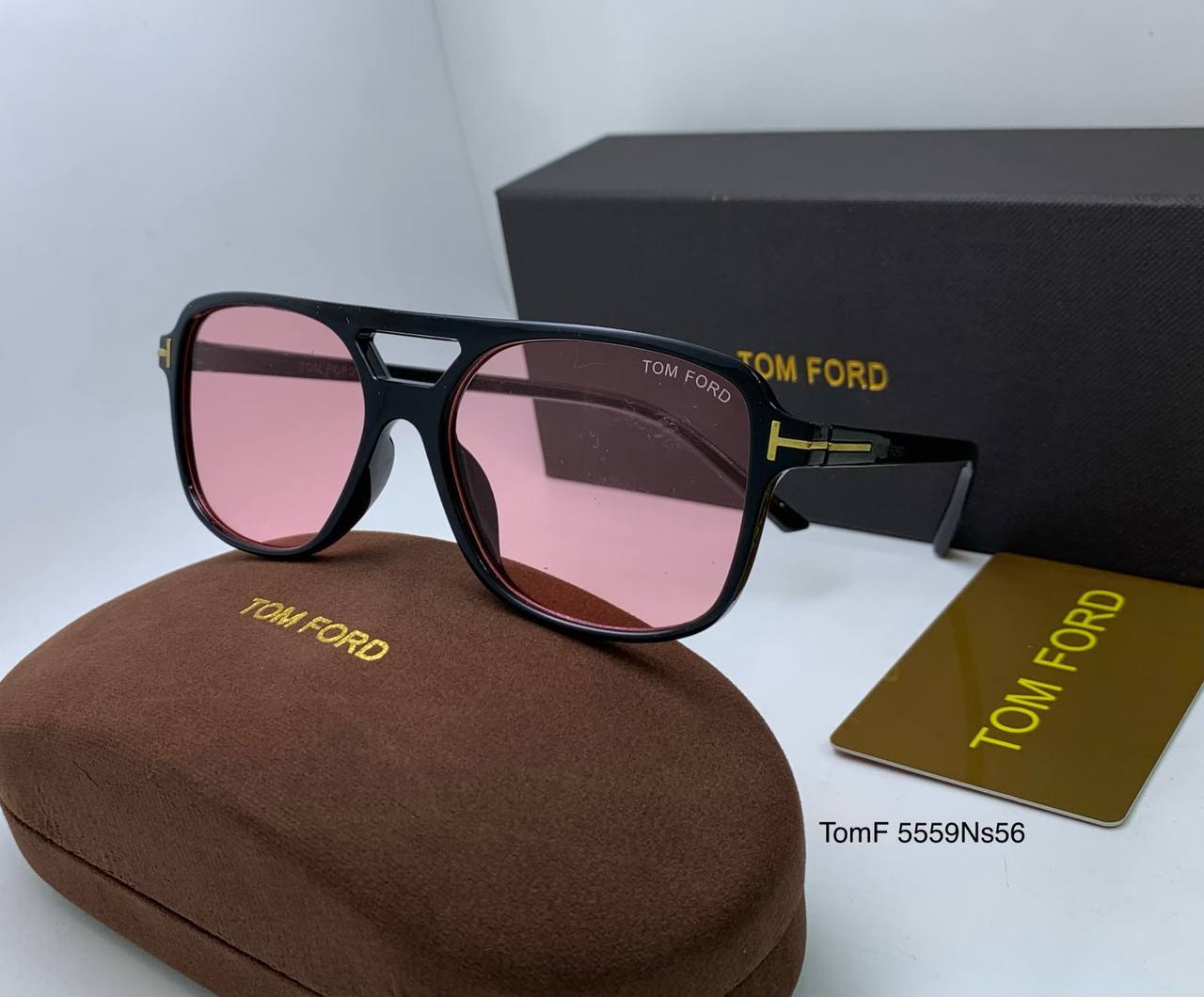 Tom Ford
70 dhs🇦🇪🇦🇪

Zain126
♥️♥️♥️