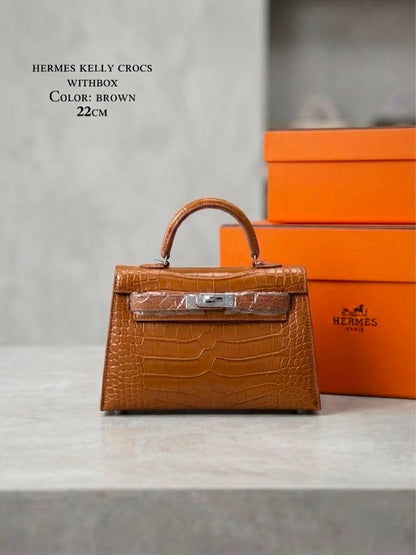 Hermes ᴋᴇʟʟʏ ᴄʀᴏᴄs 
sɪʟᴠᴇʀ ʜᴀʀᴅᴡᴀʀᴇ
ᴡɪᴛʜʙᴏx
Cʀᴏᴄᴏᴅɪʟᴇ ᴅᴇsɪɢɴ
sɪᴢᴇ:𝟐𝟐ᴄᴍ
100 dhs✅

Zain56
♥️♥️♥️