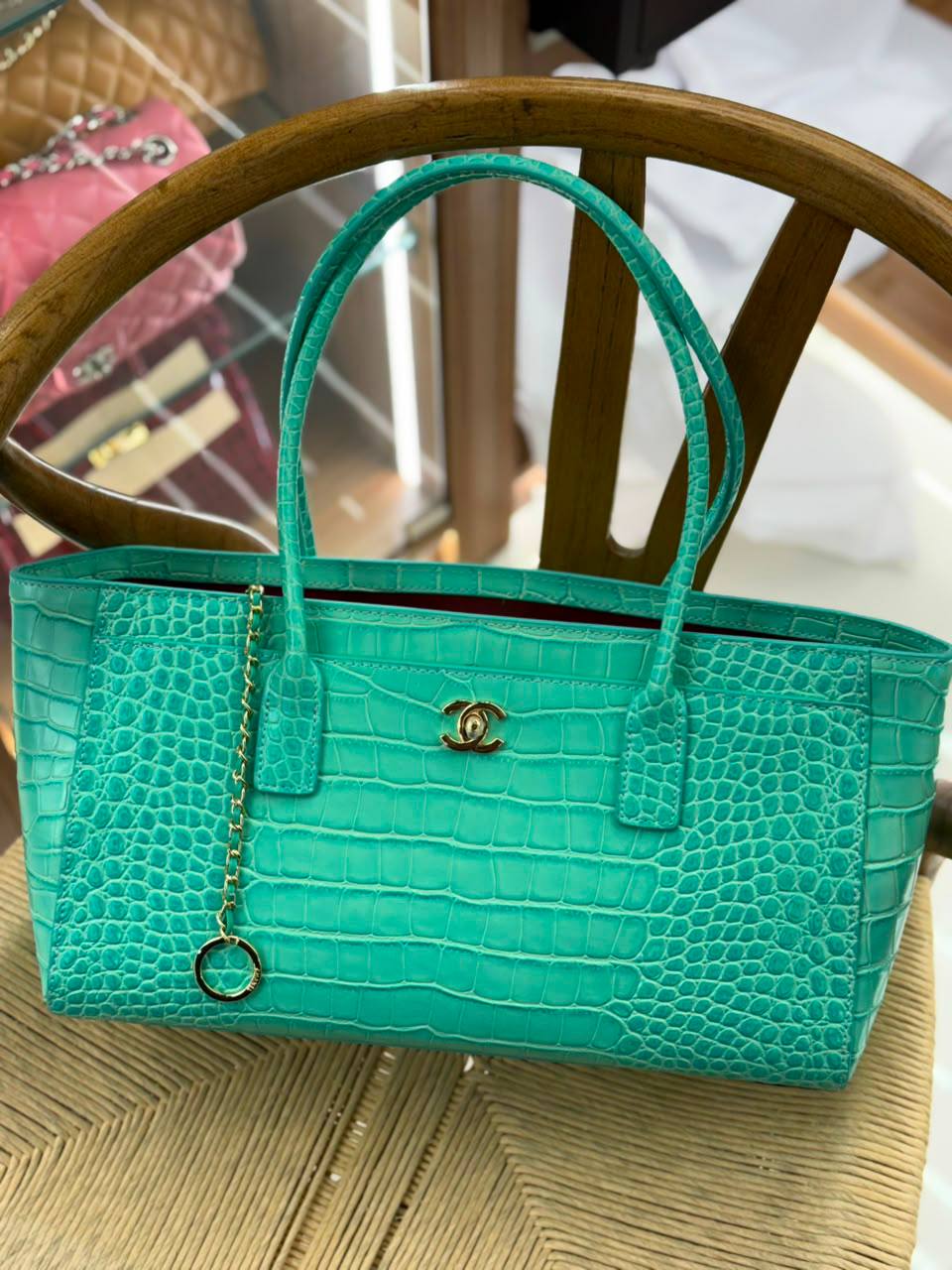 Chanel
Master Quality
For Price 👇 WhatsApp✅
0568585901 
0507557372
0552275751 Owner Zain 👌

Zain167
♥️♥️♥️