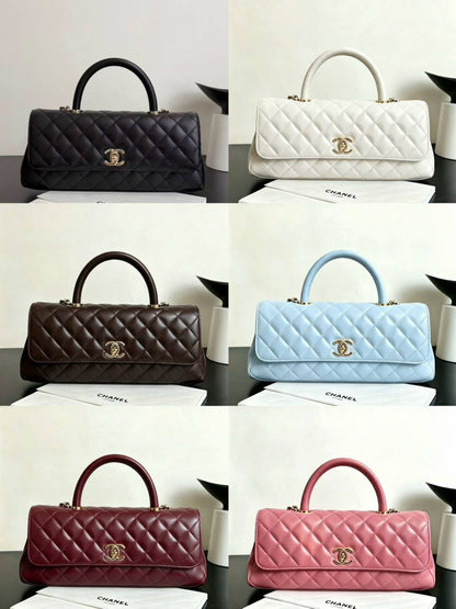 Chanel
130 dhs🇦🇪🇦🇪
size：26cm 
High-quality with box

Zain35
♥️♥️♥️