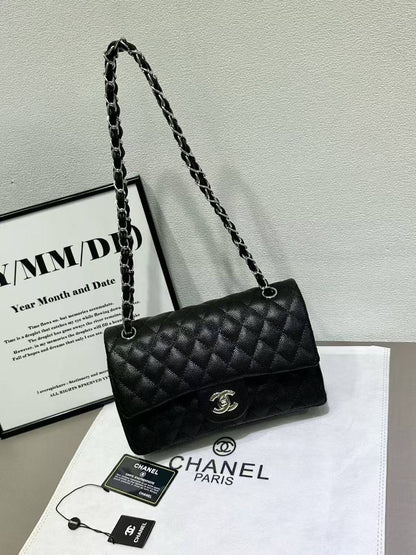 Chanel
Caviar
110 dhs✅
With Box
🎁🎁🎁

Zain50
♥️♥️♥️