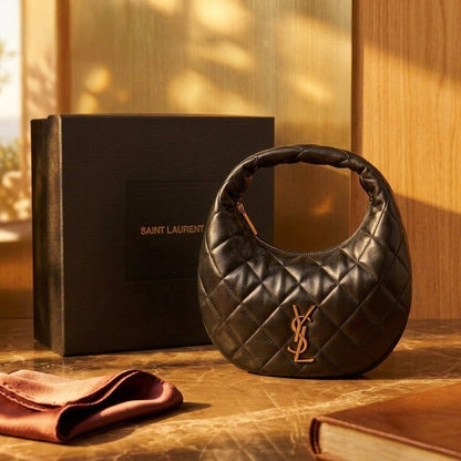 YSL - Saint Laurent
Icarino Baby Quilted
Lambskin leather material
With BOX
size : 25 cm

100 dhs💓

Zain239
♥️♥️♥️