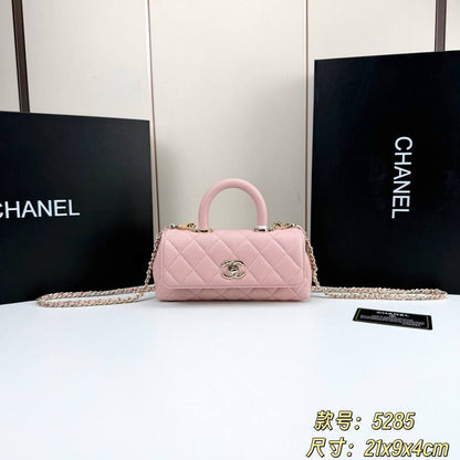 Chanel

270 dhs🇦🇪🇦🇪

Zain153
♥️♥️♥️