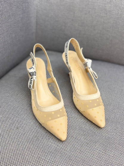 Dior 
120 dhs✅
Size 36-42

Zain55
♥️♥️♥️