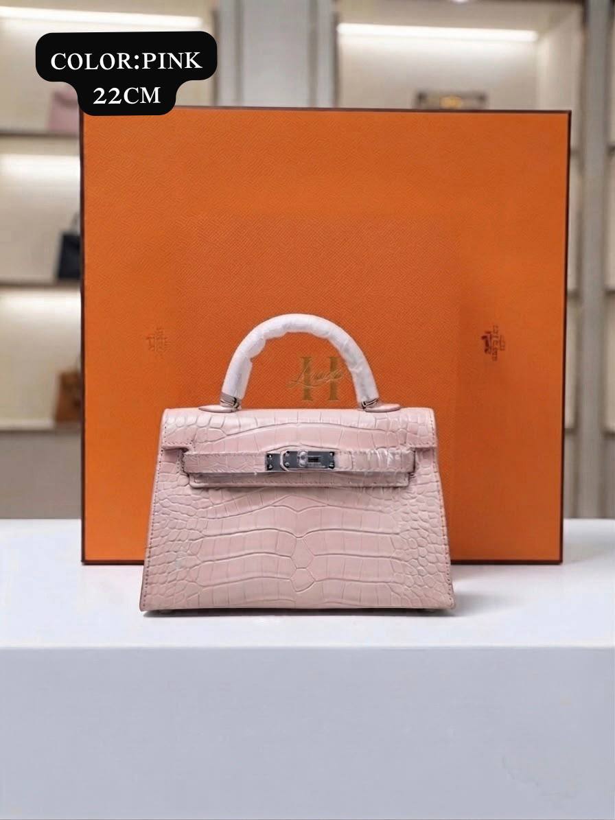 Hermes ᴋᴇʟʟʏ ᴄʀᴏᴄs 
sɪʟᴠᴇʀ ʜᴀʀᴅᴡᴀʀᴇ
ᴡɪᴛʜʙᴏx
Cʀᴏᴄᴏᴅɪʟᴇ ᴅᴇsɪɢɴ
sɪᴢᴇ:𝟐𝟐ᴄᴍ
100 dhs✅

Zain56
♥️♥️♥️