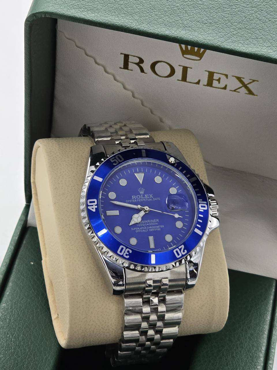 Rolex Men
60 dhs🪙🌨️
*Battery*

Zain29
♥️♥️♥️