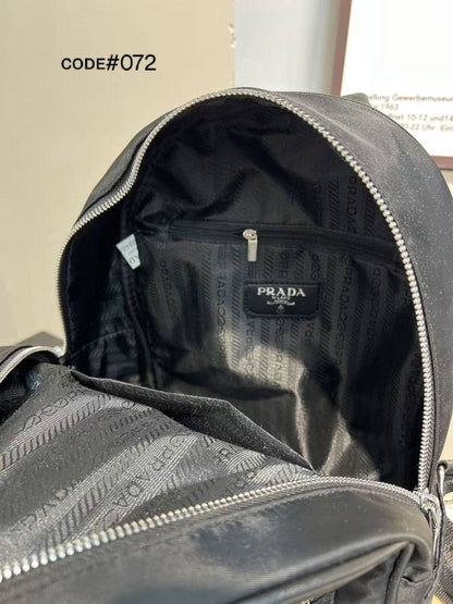 Prada ʙᴀɢᴘᴀᴄᴋ
ɴʏʟᴏɴ ᴄʟᴏᴛʜᴇ ᴍᴀᴛᴇʀɪᴀʟ
sɪʟᴠᴇʀ ʜᴀʀᴅᴡᴀʀᴇ
sɪᴢᴇ: 26 cm

75 dhs✅

Zain31
♥️♥️♥️
