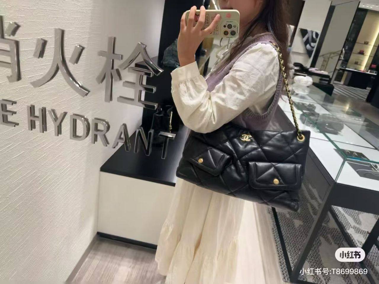 Chanel
100 dhs🗽
big SIZE

Zain35
♥️♥️♥️