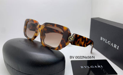Sunglasses
70 dhs💓

Zain126
♥️♥️♥️