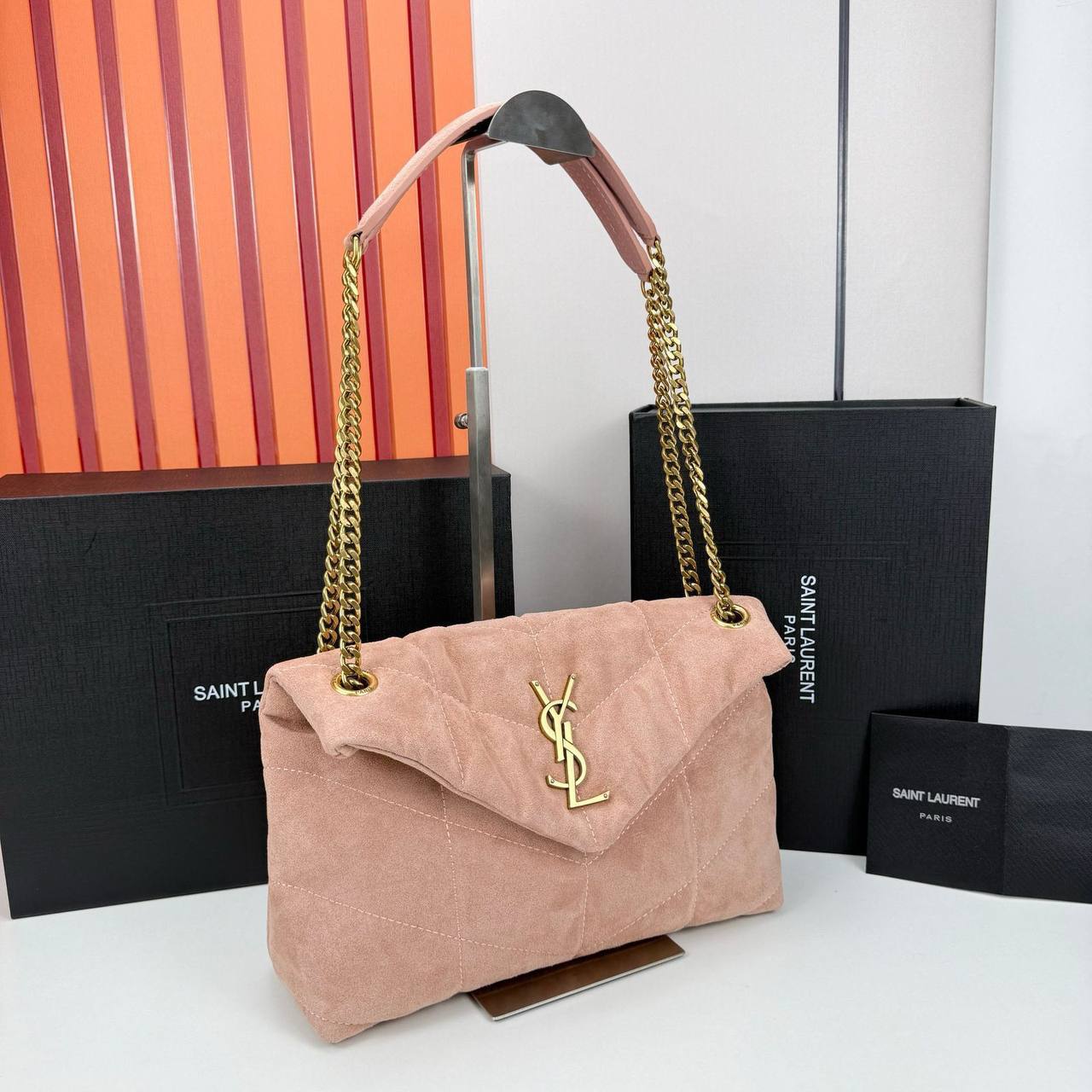 YSL 
suede Material🙋🏻💕
29cm🫶🏼 
350 dhs✅

Zain297
♥️♥️♥️