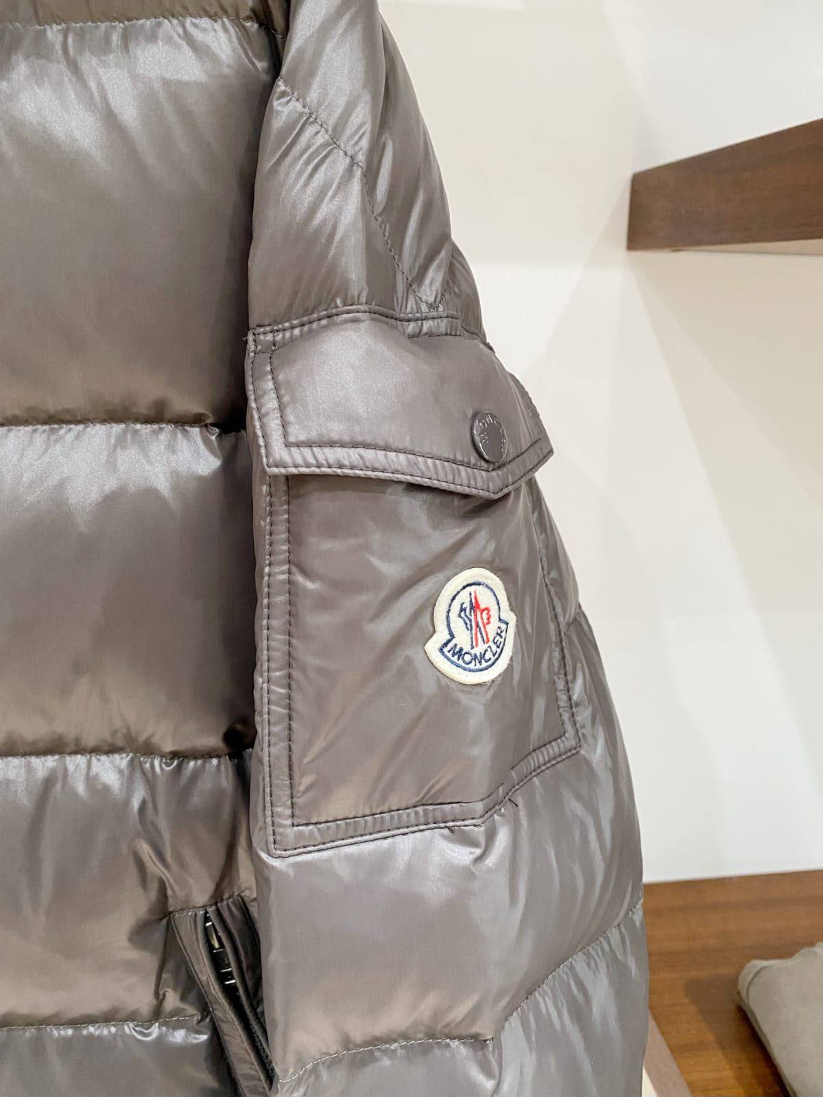 MONCLER

Super Master quality

Sizes:M L XL 2XL 3XL

850 dhs🇦🇪🇦🇪

Zain330
♥️♥️♥️