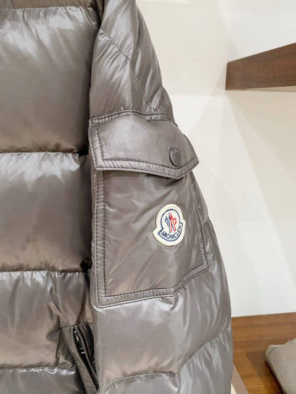 MONCLER

Super Master quality

Sizes:M L XL 2XL 3XL

850 dhs🇦🇪🇦🇪

Zain330
♥️♥️♥️