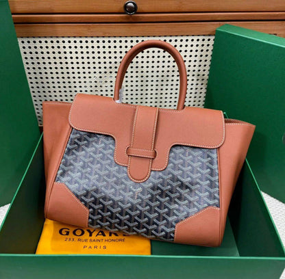 GOYARD 

COPY ONE 
140 dhs✅

Zain39
♥️♥️♥️