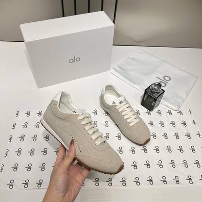 ALO SHOWS 
Size 36-41
140 dhs🪙🌨️

Zain40
♥️♥️♥️