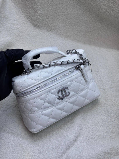 Chanel

With box🎁🎁🎁

90 dhs💓

Zain95
❤️❤️❤️