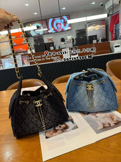 Chanel

22cm🫶🏼🫶🏼 330 dhs🇦🇪🇦🇪
25cm🫶🏼🫶🏼350 dhs🇦🇪🇦🇪

Zain297
♥️♥️♥️